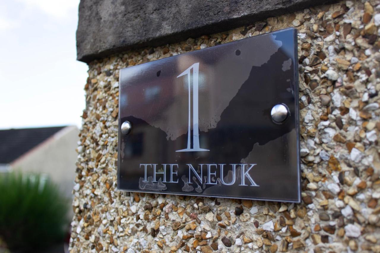 The Neuk Hotel Uphall Exterior photo